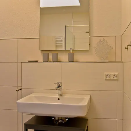 Designsuite Jana Apartment
